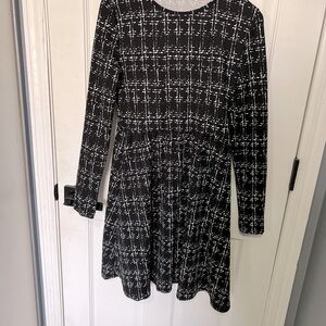 SHEIN Clasi Plaid Round Neck Long Sleeve Short Dress